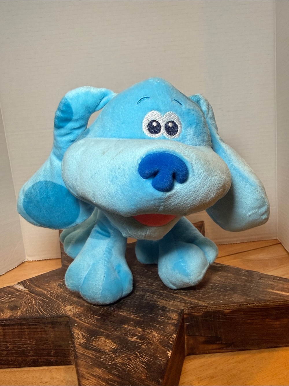 Nickelodeon Blue Plush Toy Tagged Character - Picture 4 of 11